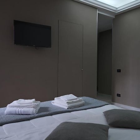 Royalty Rooms & Spa 那不勒斯 外观 照片