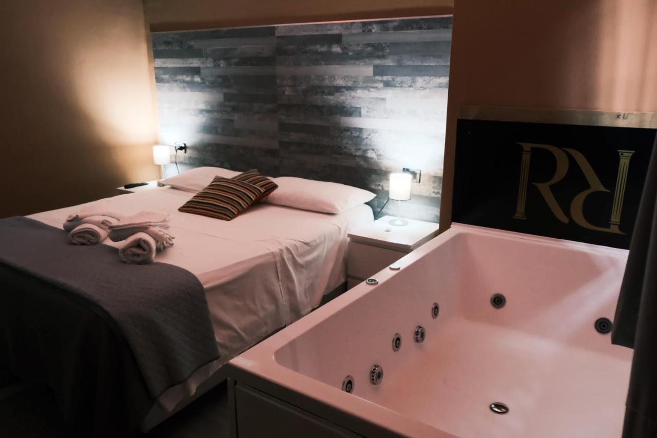 Royalty Rooms & Spa 那不勒斯 外观 照片