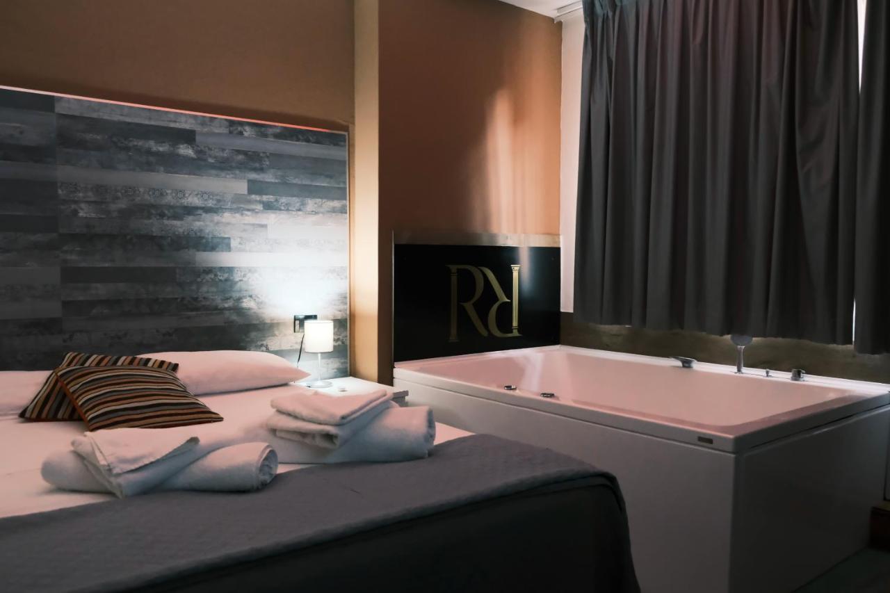 Royalty Rooms & Spa 那不勒斯 外观 照片